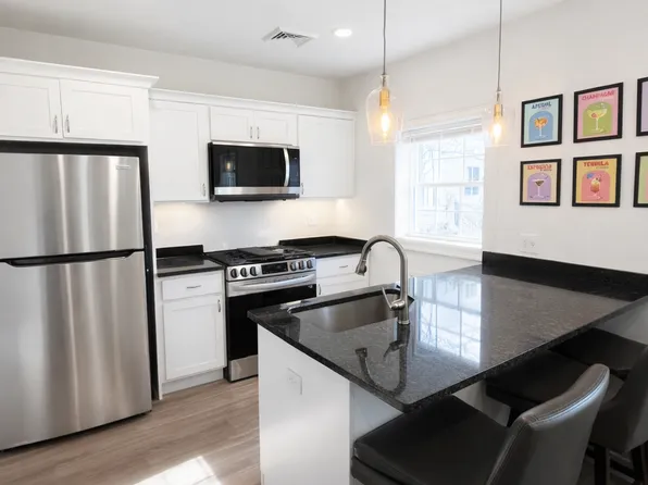 185 Silver St #3, Boston, MA 02127