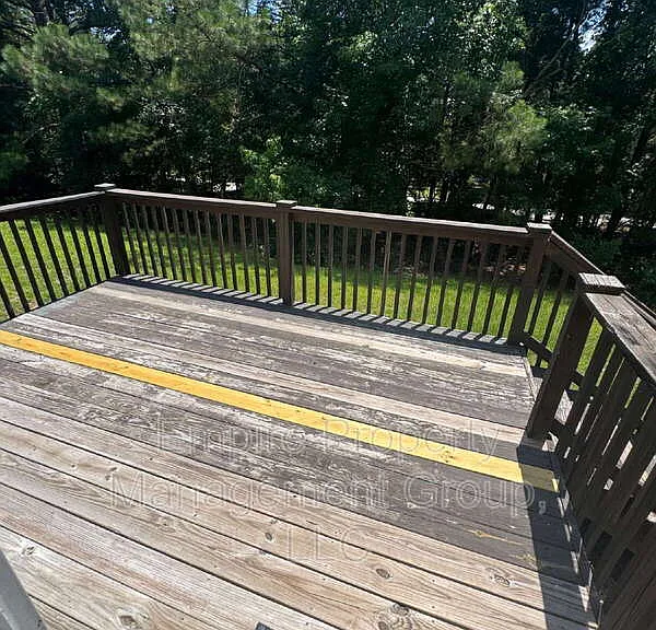 108 Ashewicke Dr — Photo 23