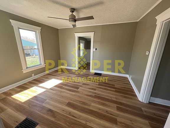 3rd image of 3529 Pittsburg Ave