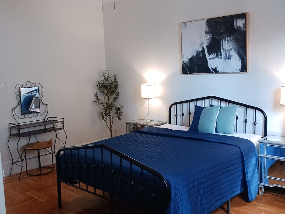 1st image of 70 Sherwood Ave #1
