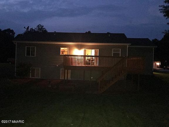 4th image of 4531 Pine Hollow Ct