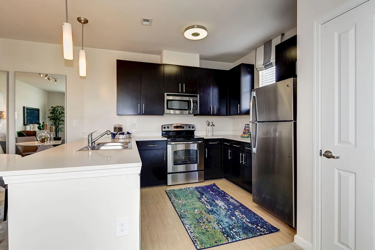 Building Photo - Groveton Green