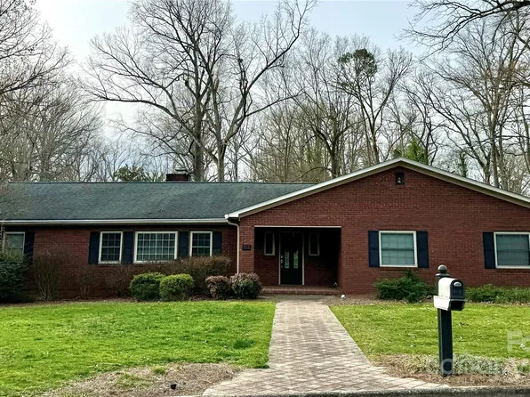 818 McGill St #14-15, Albemarle, NC 28001