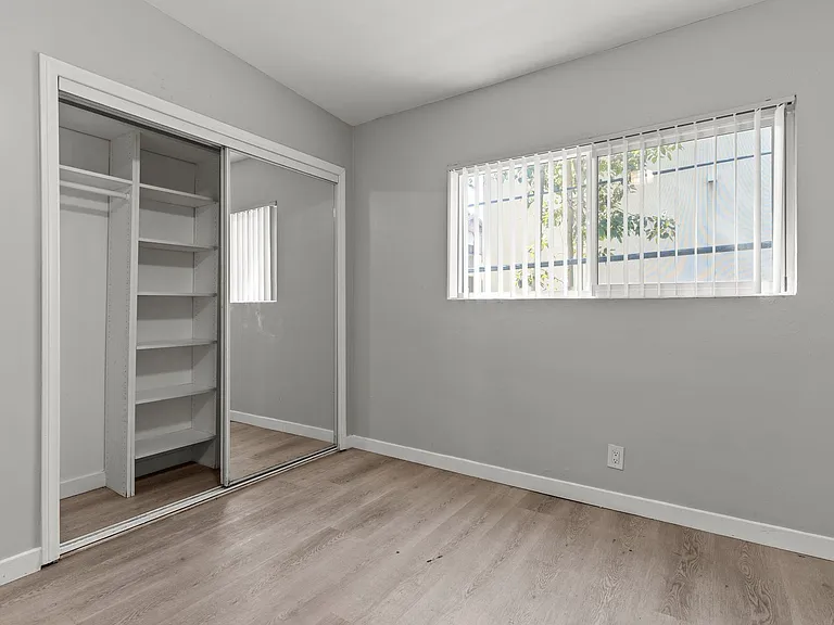 9632 Ball Road — Photo 24