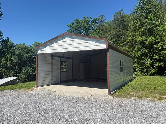 1501 Dockery Hollow Rd — Photo 8