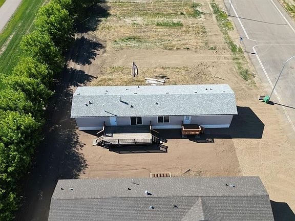3rd image of 11001 N 103rd St