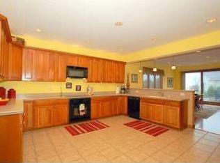 6608 Meredith Way, Mc Farland, WI 53558