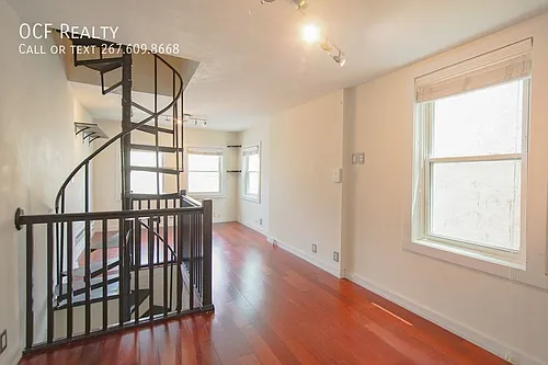 2619 South St #3 Photo 1