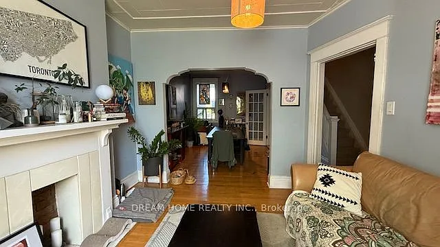 364 Harbord St — Photo 5