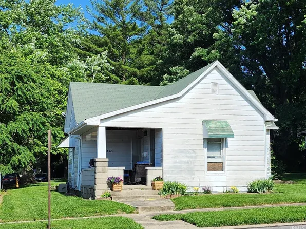 303 NE 14th St, Washington, IN 47501