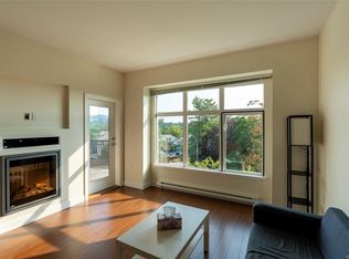 The Brix, Saanich, BC V8X 2E9