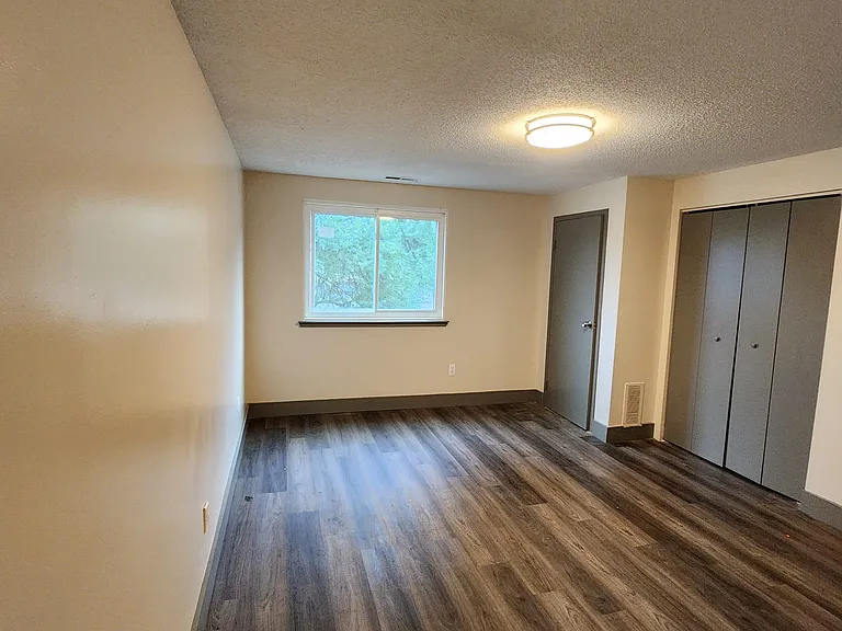1382 East St #204 — Photo 9