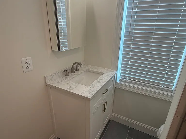10 Pine Ln — Photo 12