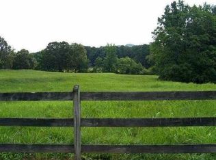 1670 Kenai Rd, Kennesaw, GA 30152