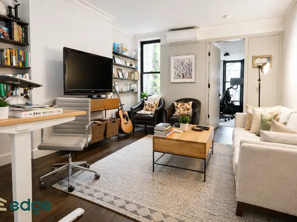 65 3rd Pl APT 4R, Brooklyn, NY 11231