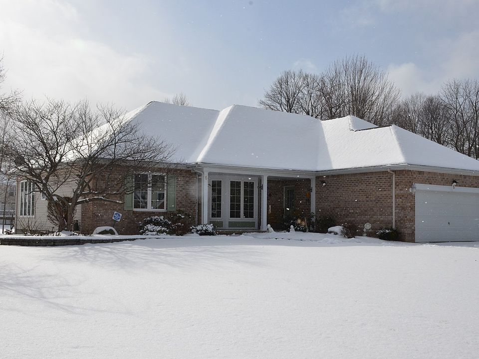 1st image of 6 Jewelberry Dr