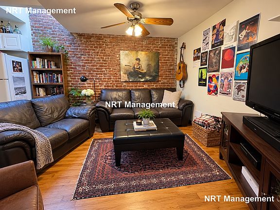2nd image of 838 Huntington Ave #3