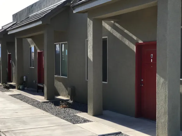5512 Buglo Ave NW, Albuquerque, NM 87114