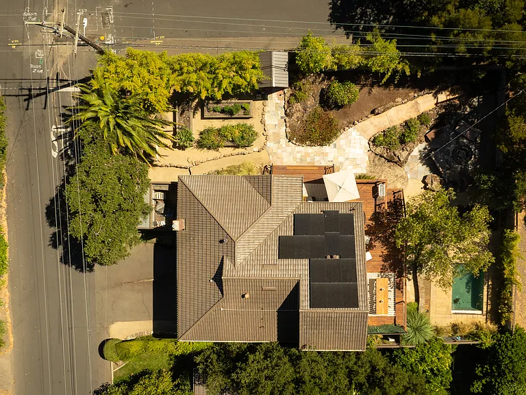 1028 Summit Ave #A — Photo 65