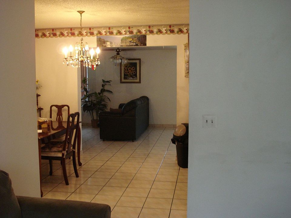 2nd image of 2500 Bali Cir