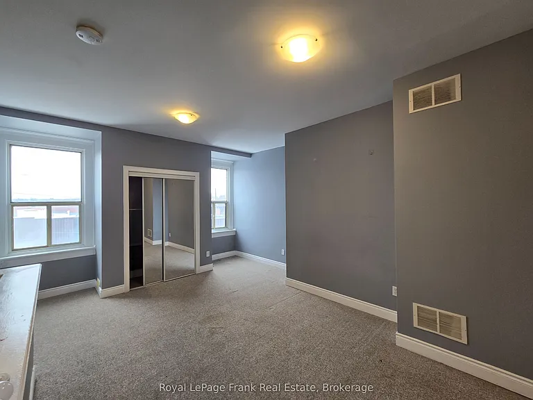 54 King St E #208 — Photo 1