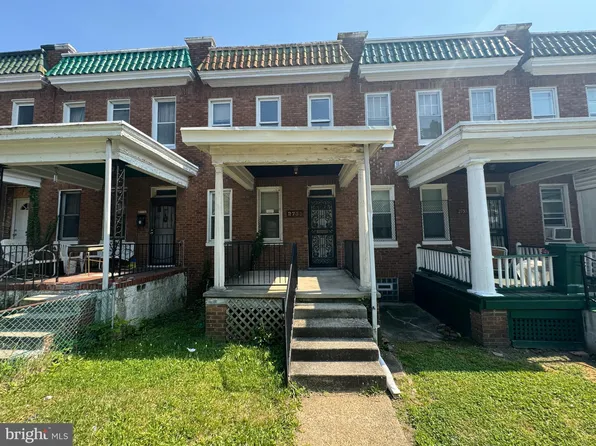 2753 Baker St, Baltimore, MD 21216