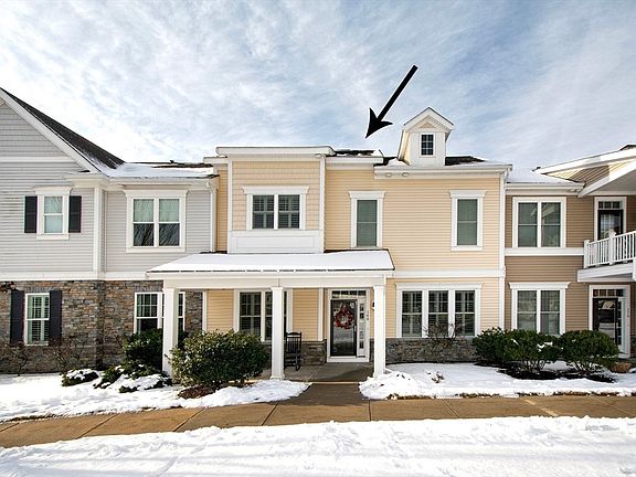 2nd image of 168 Stayner Dr #168