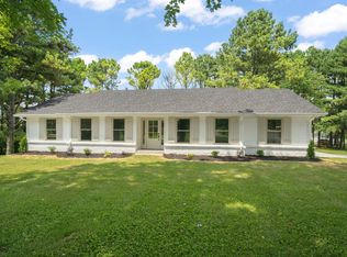 5670 Lakeview Rd, Springfield, TN 37172