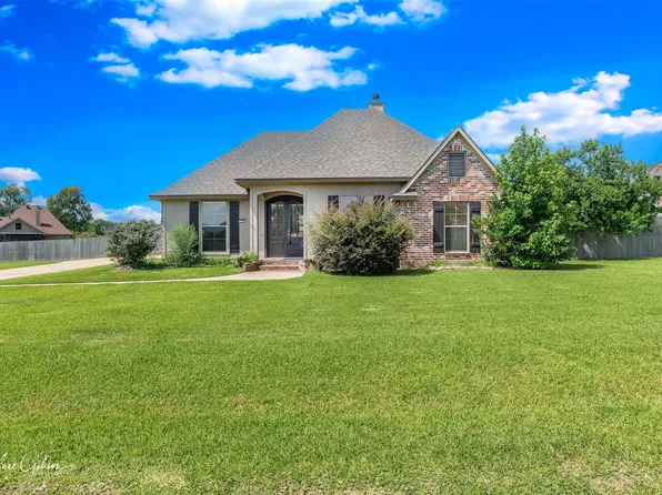 125 Clinton Dr, Stonewall, LA 71078