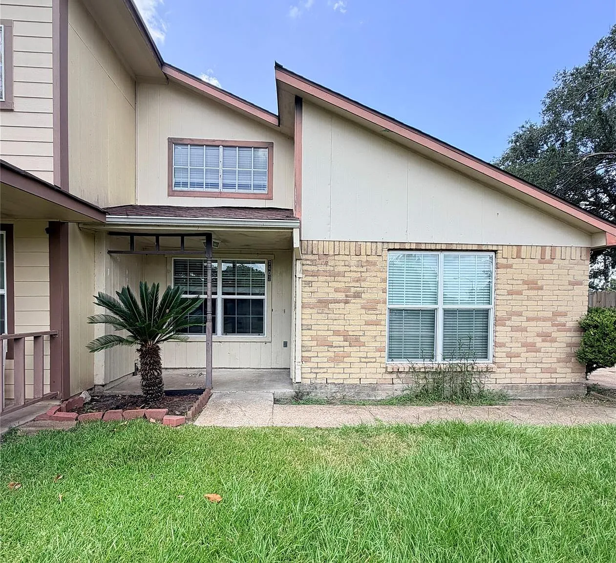 2 bed, 2.0 bath, 1268 sqft, $1,450 — Photo 1