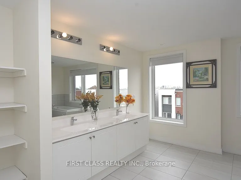 88 William Duncan Rd — Photo 20