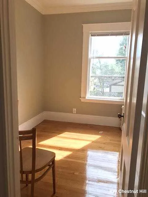 2 bed, $2,900 — Photo 4