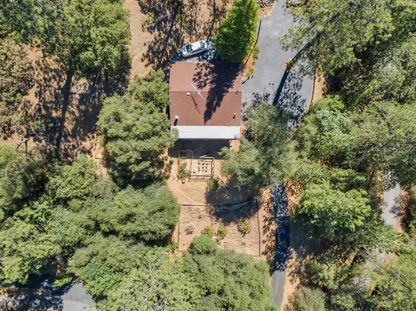 21932 Emery Ln, Colfax, CA 95713