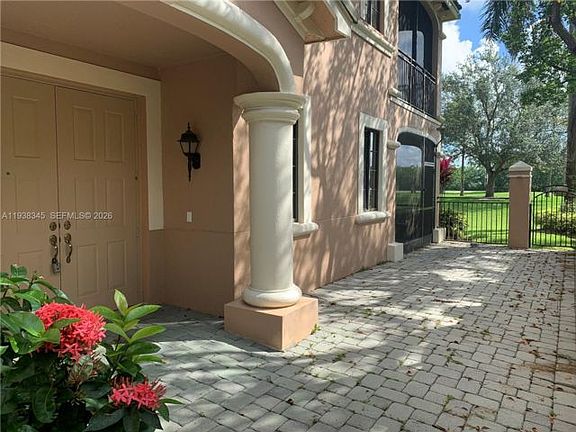 3rd image of 2643 Center Court Dr #6-1