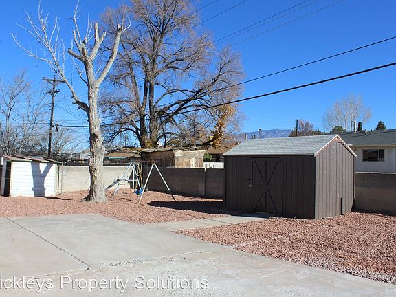 4th image of 2900 Hermosa Dr NE