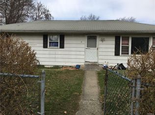 15 Estrada Rd, Central Valley, NY 10917