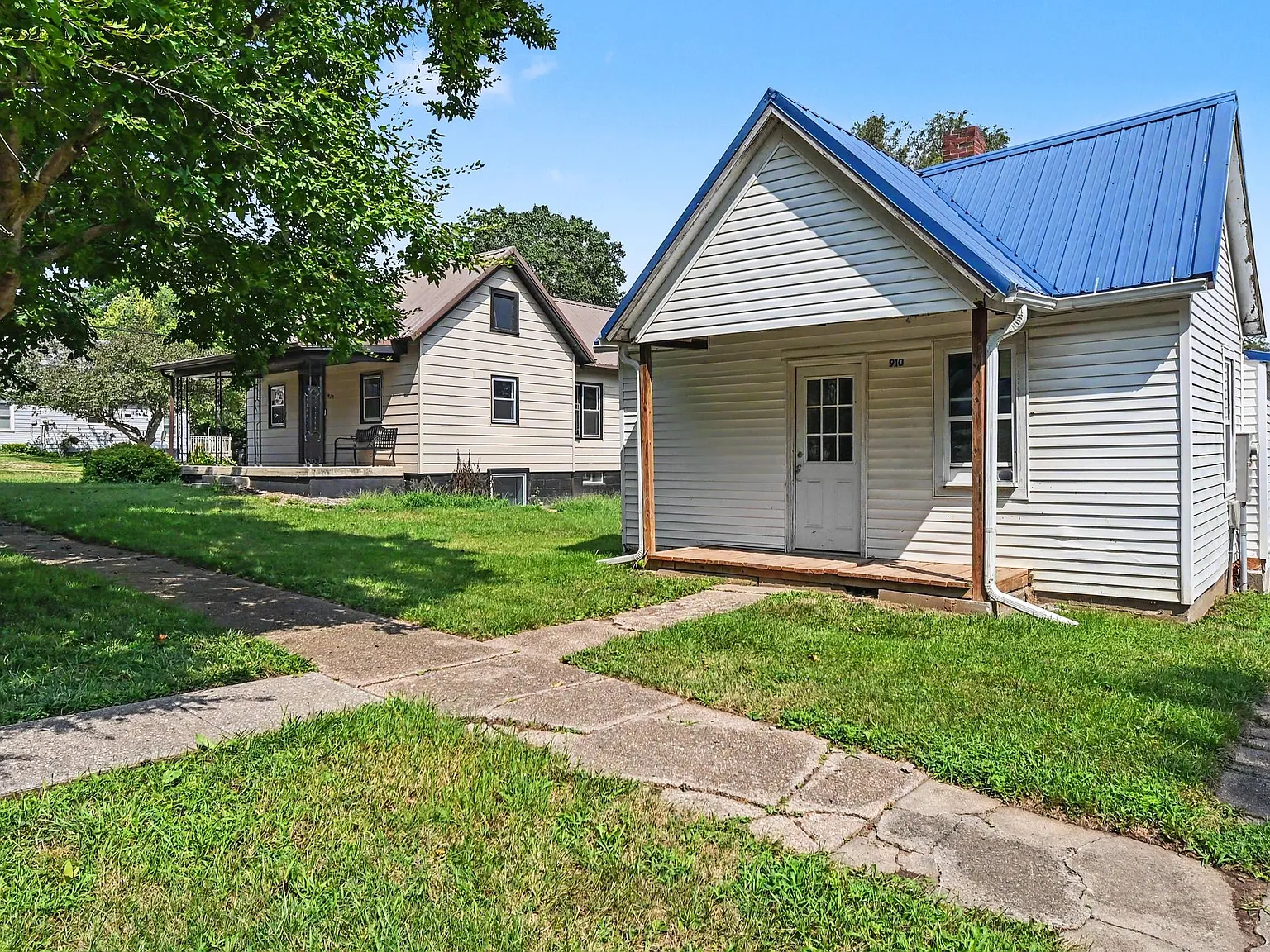 2 bed, 480 sqft, $1,050 — Photo 3
