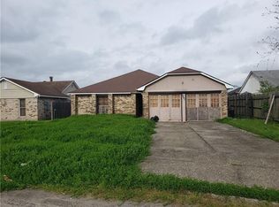 7501 Adventure Ave, New Orleans, LA 70129