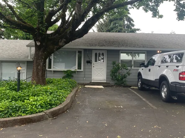 2685 SW Spring Garden St, Portland, OR 97219