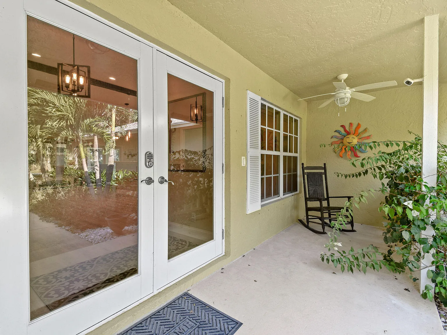 4 bed, 2.0 bath, 2751 sqft, $7,500 — Photo 3