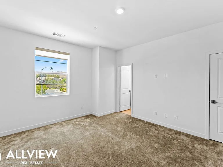 32465 Combine Dr — Photo 23