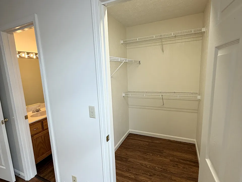 28 Blevins Mayfield Rd #2
