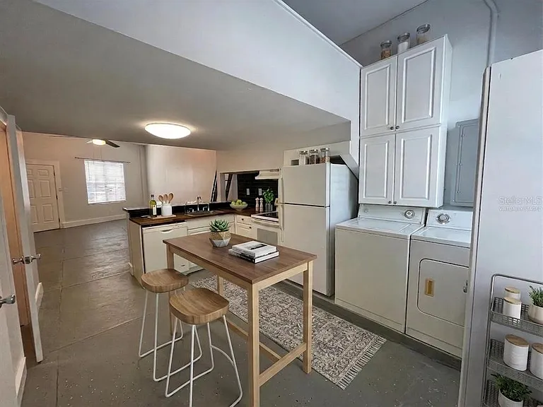 2305 W Texas Ave #5 — Photo 12