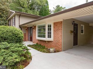 8411 Georgian Way, Annandale, VA 22003