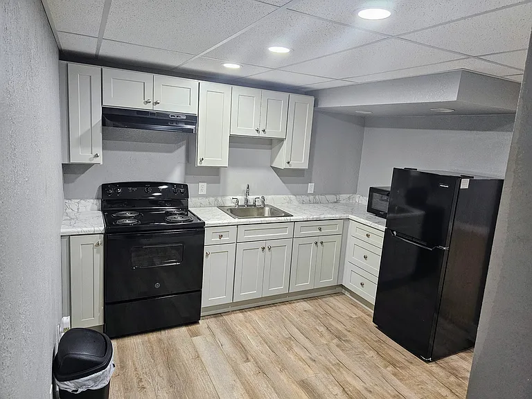 2710 Cansler Dr — Photo 13