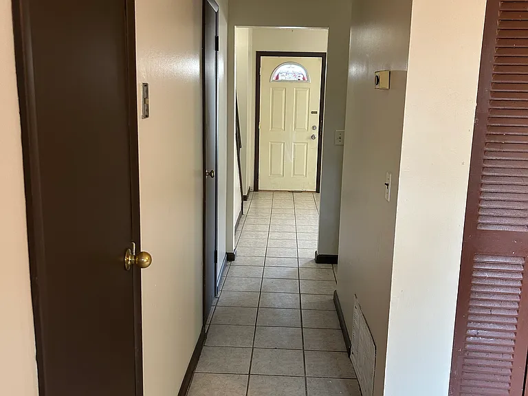 1829 McKool Ave — Photo 8