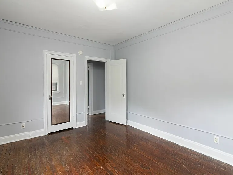 2805 Digby Ave — Photo 14
