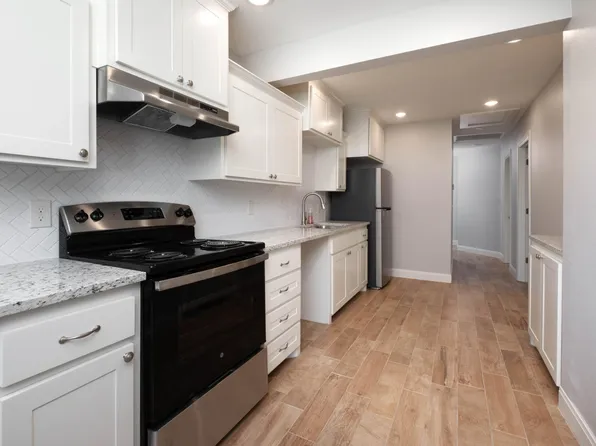 509 26th St, Canyon, TX 79015