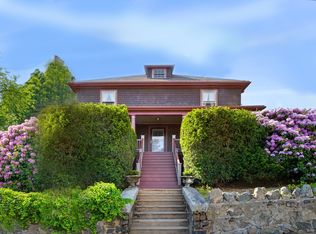 22 Pond St, Marblehead, MA 01945