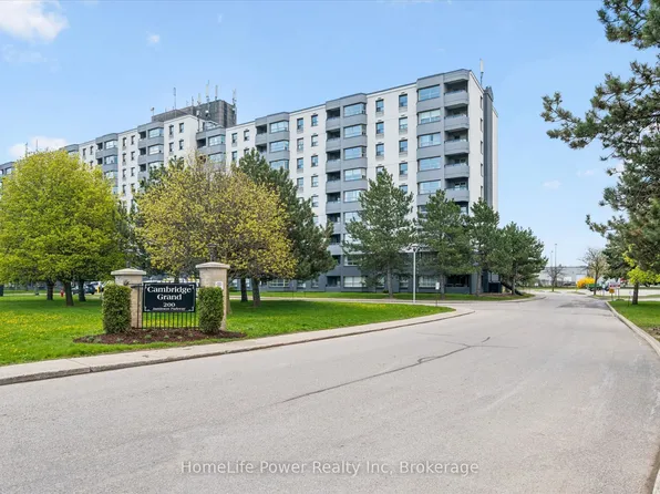 200 Jamieson Pkwy #403, Cambridge, ON N3C 4B5